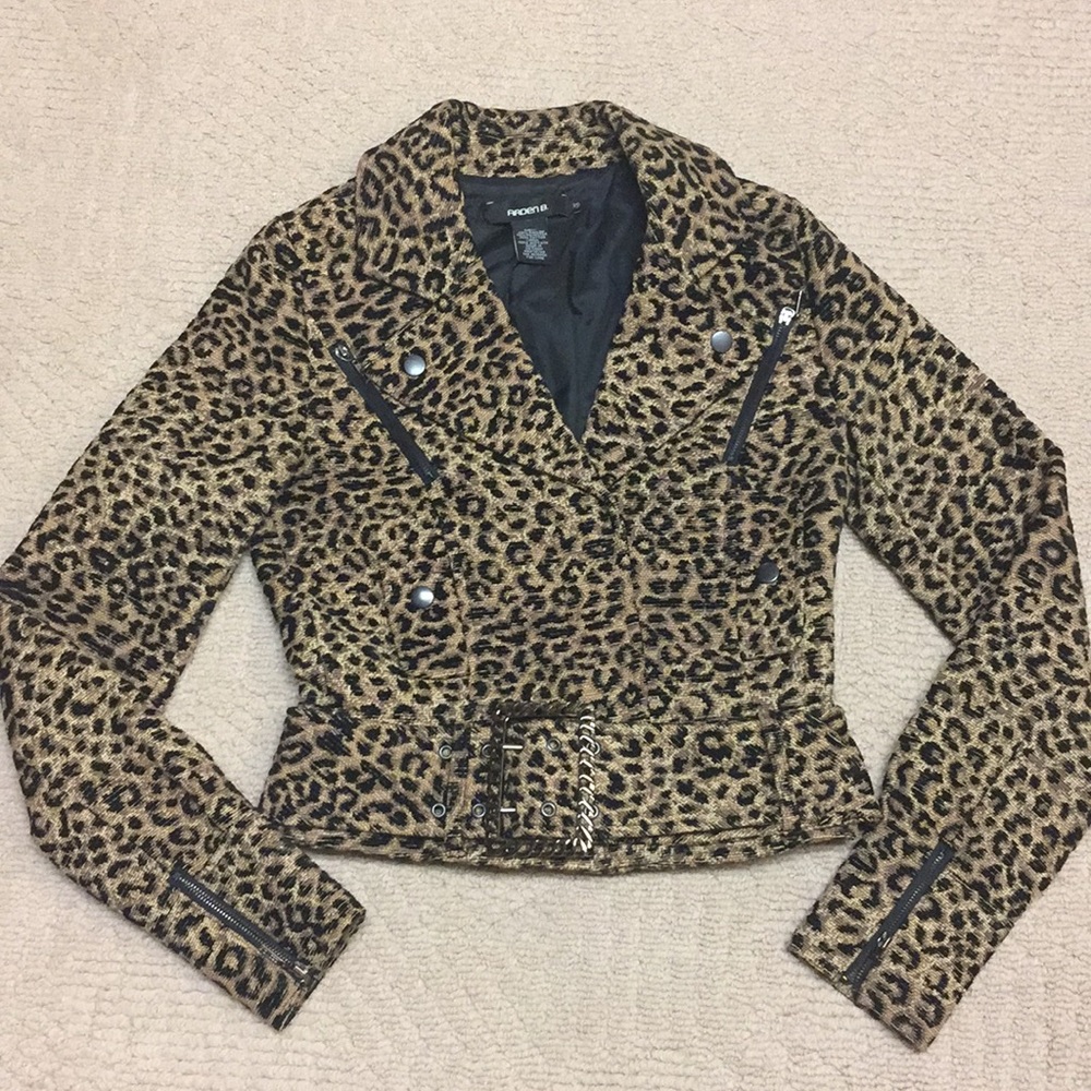 Arden B Animal Print Leopard Belted Zip Jacket